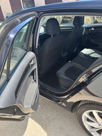 Volkswagen Golf - 7