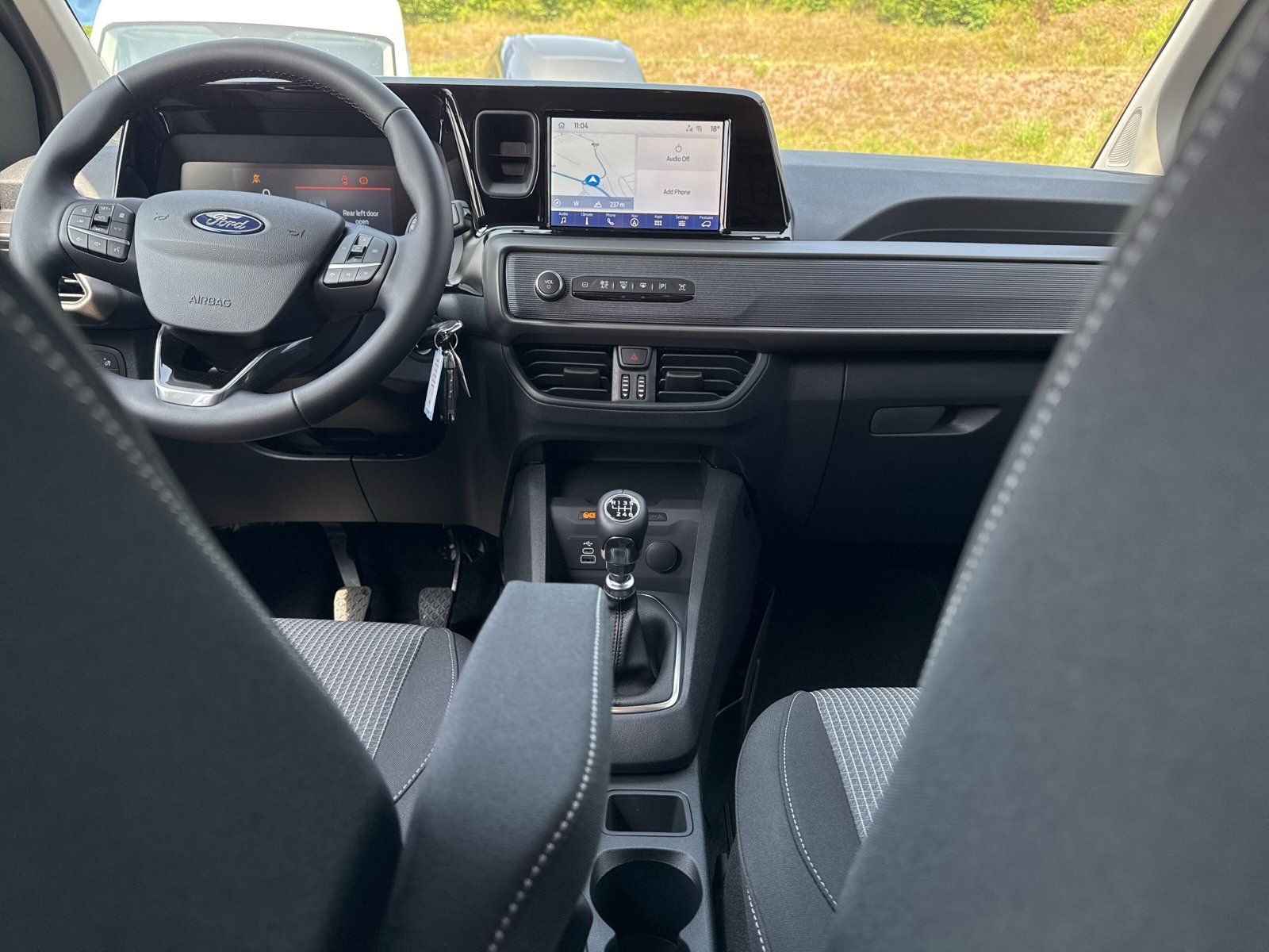 Fahrzeugabbildung Ford Transit Courier Trend Doppelkabine