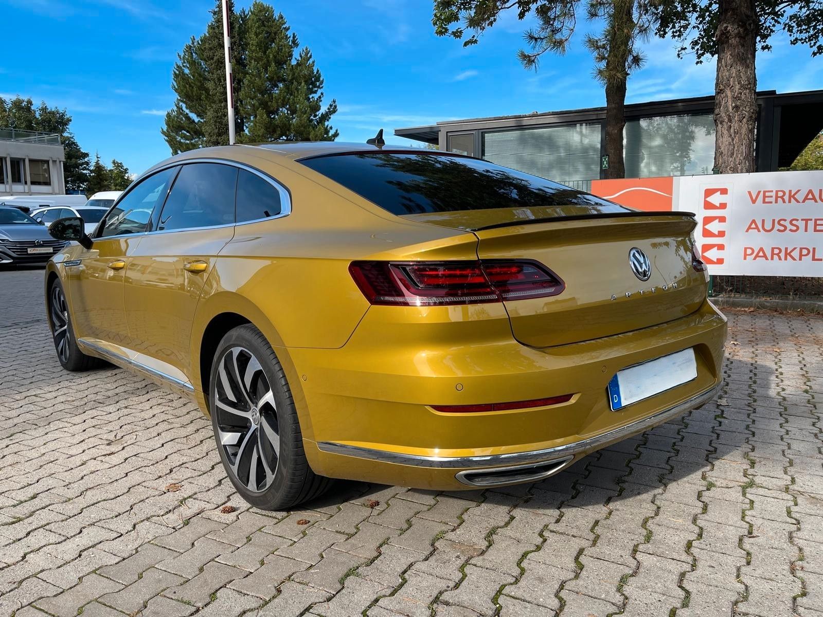 Volkswagen Arteon 2.0 TSI R-LINE 140kW HUD VIRTUAL PANO foto 3