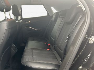 Fotografie des Opel Grandland (X) Grandland 1.2 GS Kamera Allwetter LED Sitzh. FSH