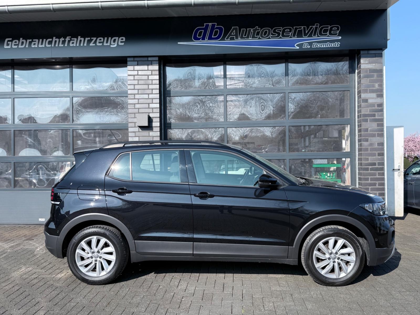 Volkswagen T-Cross Life DSG SHZ DAB