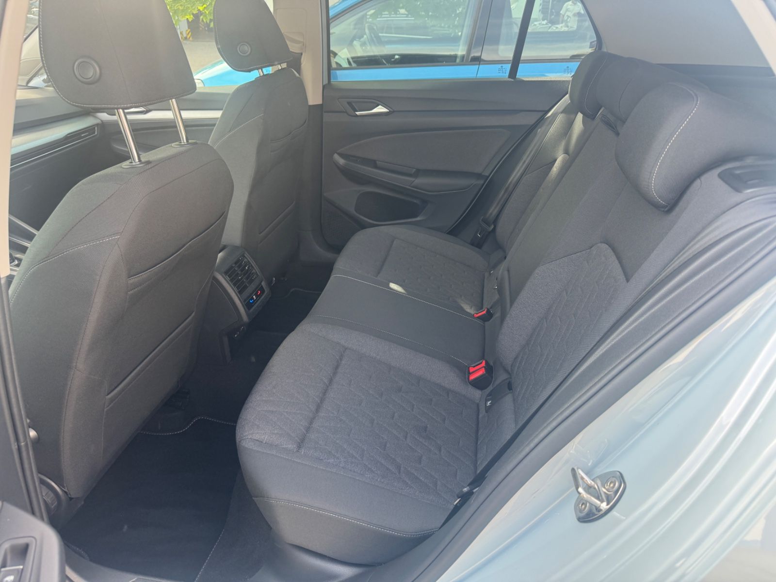 Fahrzeugabbildung Volkswagen Golf VIII Lim. Goal LED+Kamera+ACC+DAB
