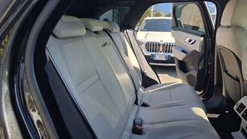 Land-Rover Range Rover Velar - 12