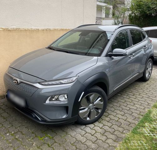 Hyundai Einwandfreies E-Auto: Hyundai Kona MJ20 (1...