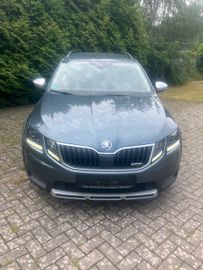 Skoda Octavia - 1