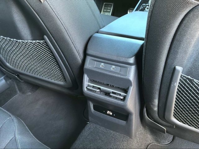 Q3 SUV 1.5 TFSI S-TRONIC S-LINE LED+ACC+CAM+NAVI