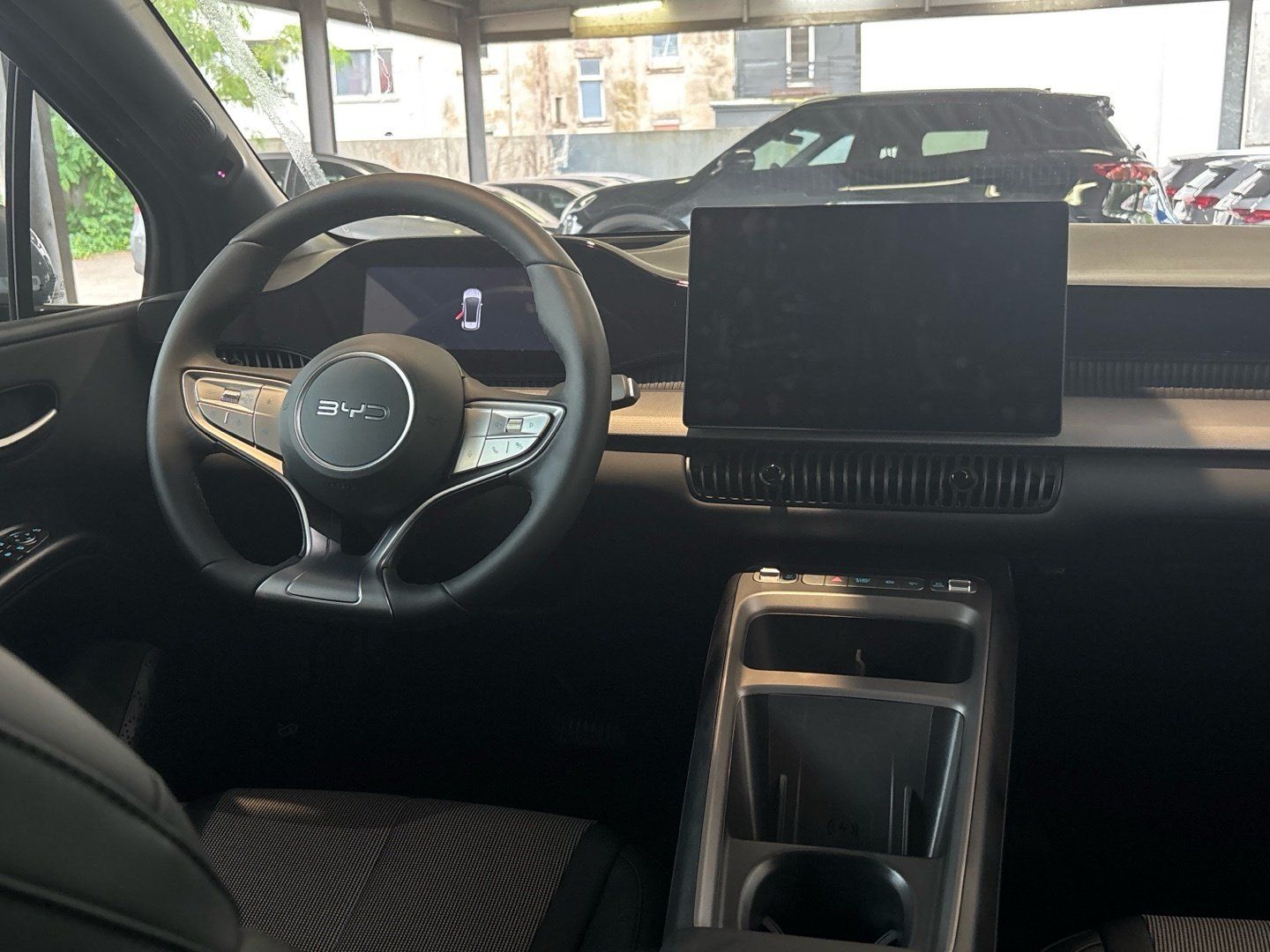 BYD DOLPHIN