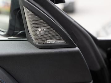 2025 BMW M240I — миниатюра 27