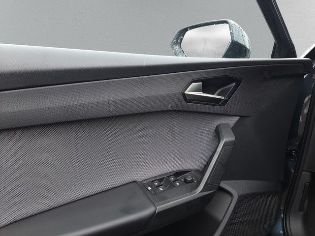 Fahrzeugabbildung Seat Leon Style 1.5TSI LED SHZ Kamera App-Connect