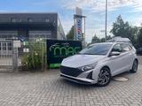 Hyundai i20 1.2 Pure 1.2 MPI / Navi / PDC LM Felge 16" - Hyundai i20 Neuwagen