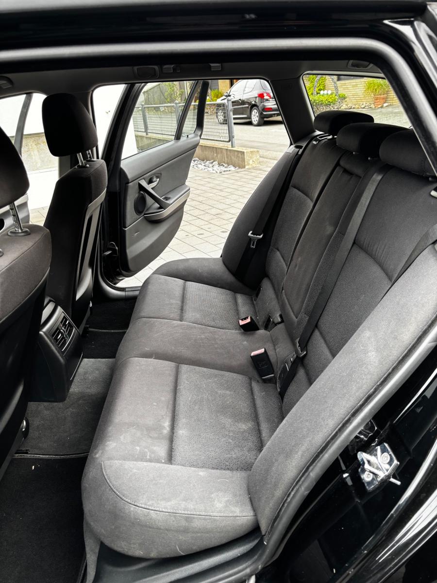 BMW 318 2008 — photo 13