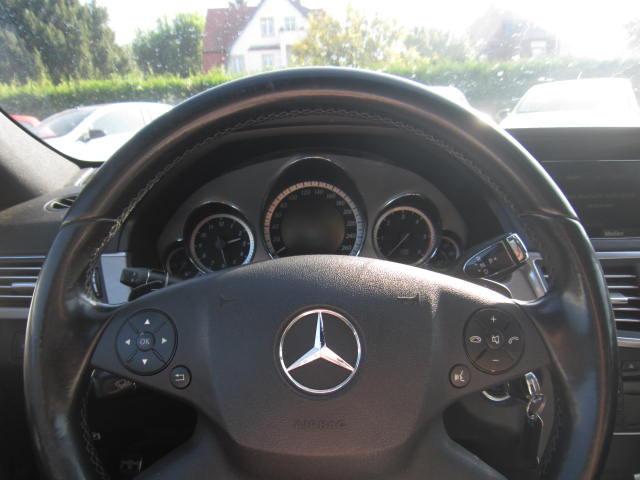 Mercedes-Benz E E 350 CDI BlueEfficiency (212.225)