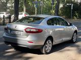 Renault Fluence 2.0 16V Automatik | Scheckheftgepflegt - Renault Fluence aus 2010