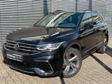 Volkswagen Tiguan R-Line TDI 4M DSG,ALU 19 Zoll,LED-Matrix - Volkswagen Tiguan mit Diesel-Antrieb: Limousine, Automatik