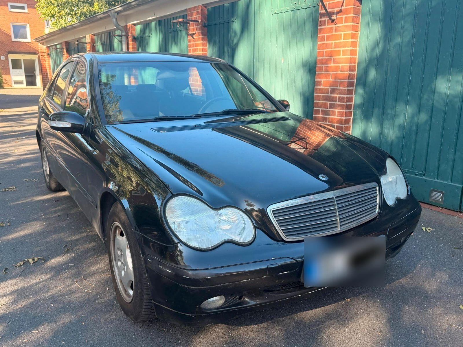 Mercedes-Benz C 180