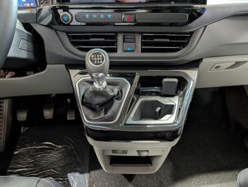 Ford Tourneo Custom Tit. 2.0 L1 NEUES MODELL