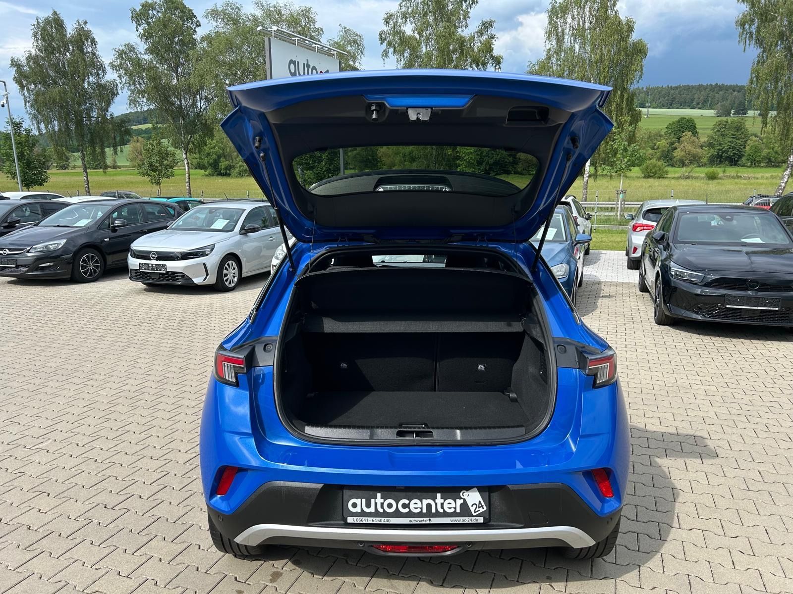 Fahrzeugabbildung Opel Mokka e Ultimate°50 kWh°LED°Kamera°Leder°