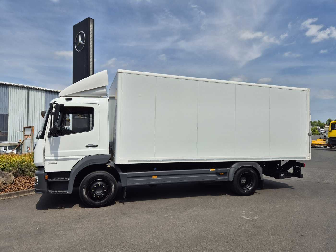 Fahrzeugabbildung Mercedes-Benz Atego 1524 L LBW 1.500kg Standheizung Klima