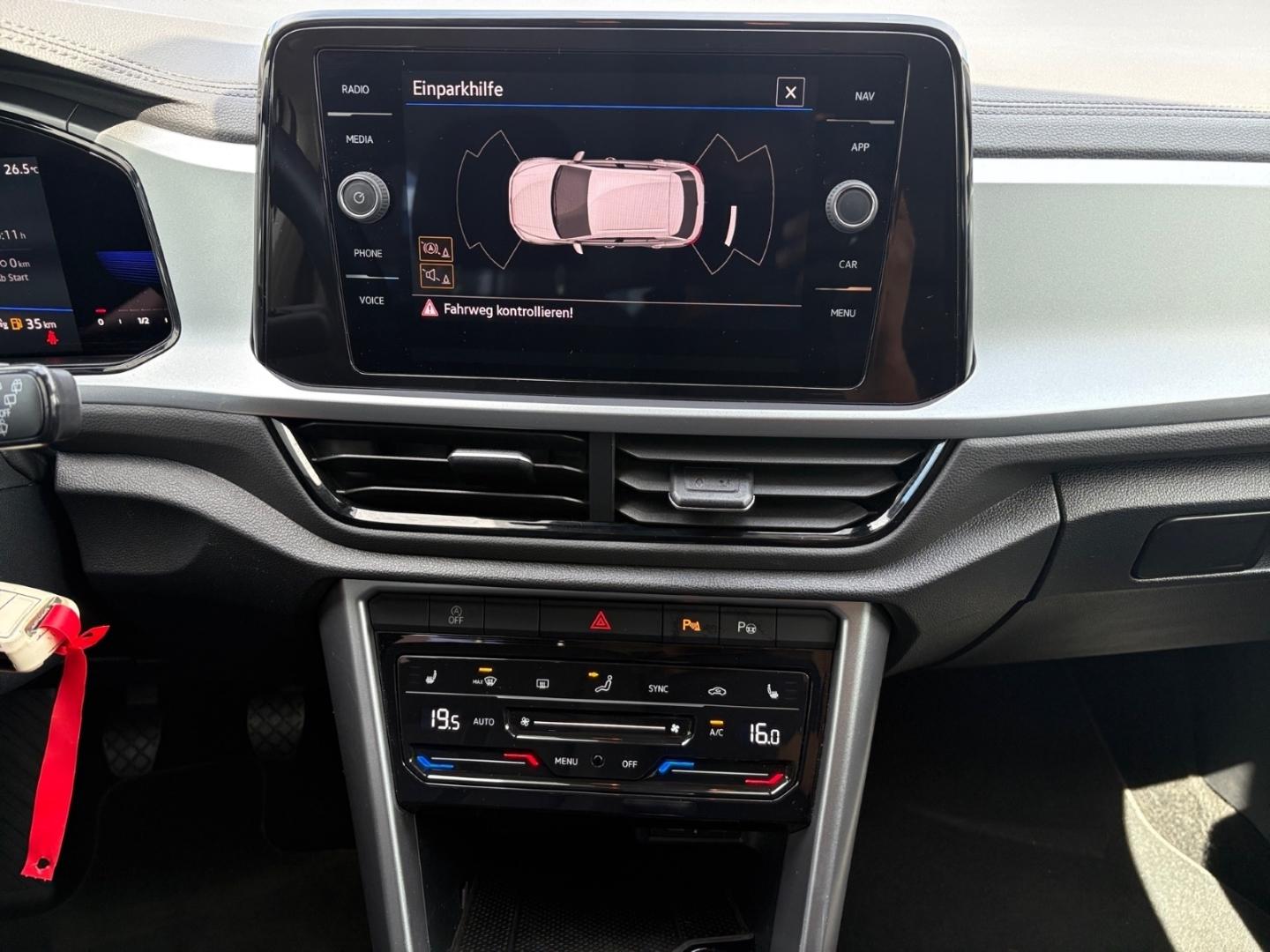 Volkswagen T-Roc Life++STADTAUTO!++NAVI!++TOP!++, миниатюра 9