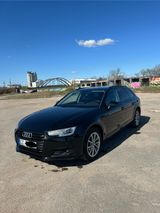 Audi A4 Avant 40 TDI STronic 190 PS Vollausstat. - Audi A4 mit Diesel-Antrieb: Kombi, Ps