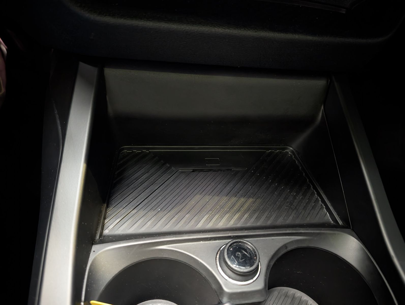 Fahrzeugabbildung BMW 118 d M-Sport Premium Ad-LED Cam Pano Alcan 18"