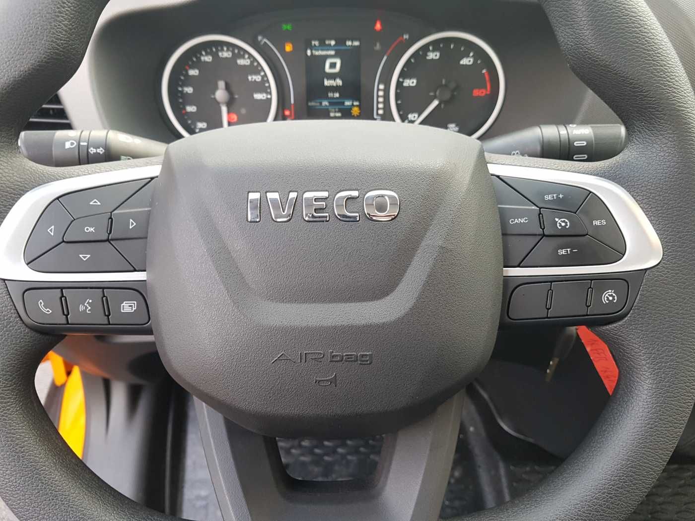 Fahrzeugabbildung Iveco Daily 70S18HA8 4x4 *Winterdienst*Allrad*Automati
