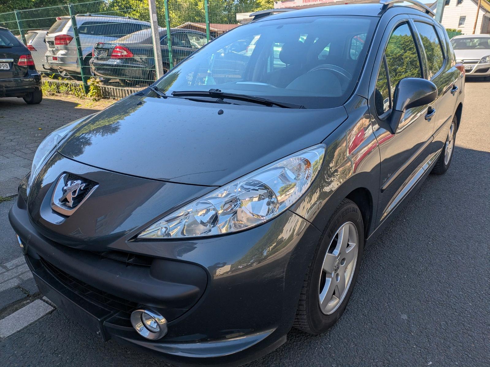 Peugeot 207 2009 — photo 7