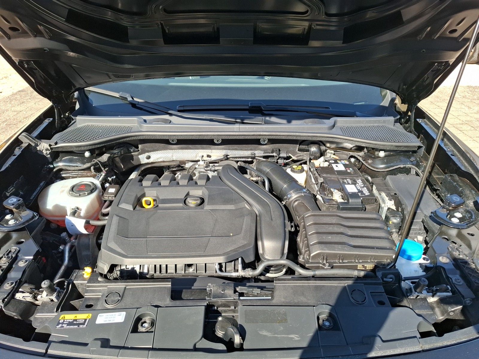 CUPRA Formentor 1.5 TSI DSG / KLIMA / NAVI / ACC / SIT - Image 17