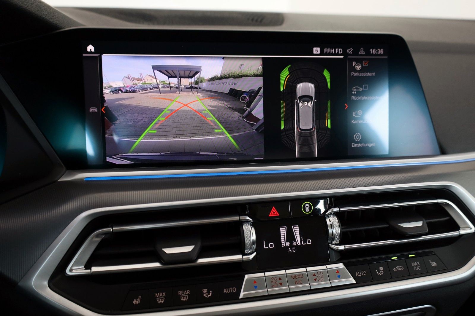 Fahrzeugabbildung BMW X5 xDrive 45 e,Leder,Navi,LED,SH,Kamera,