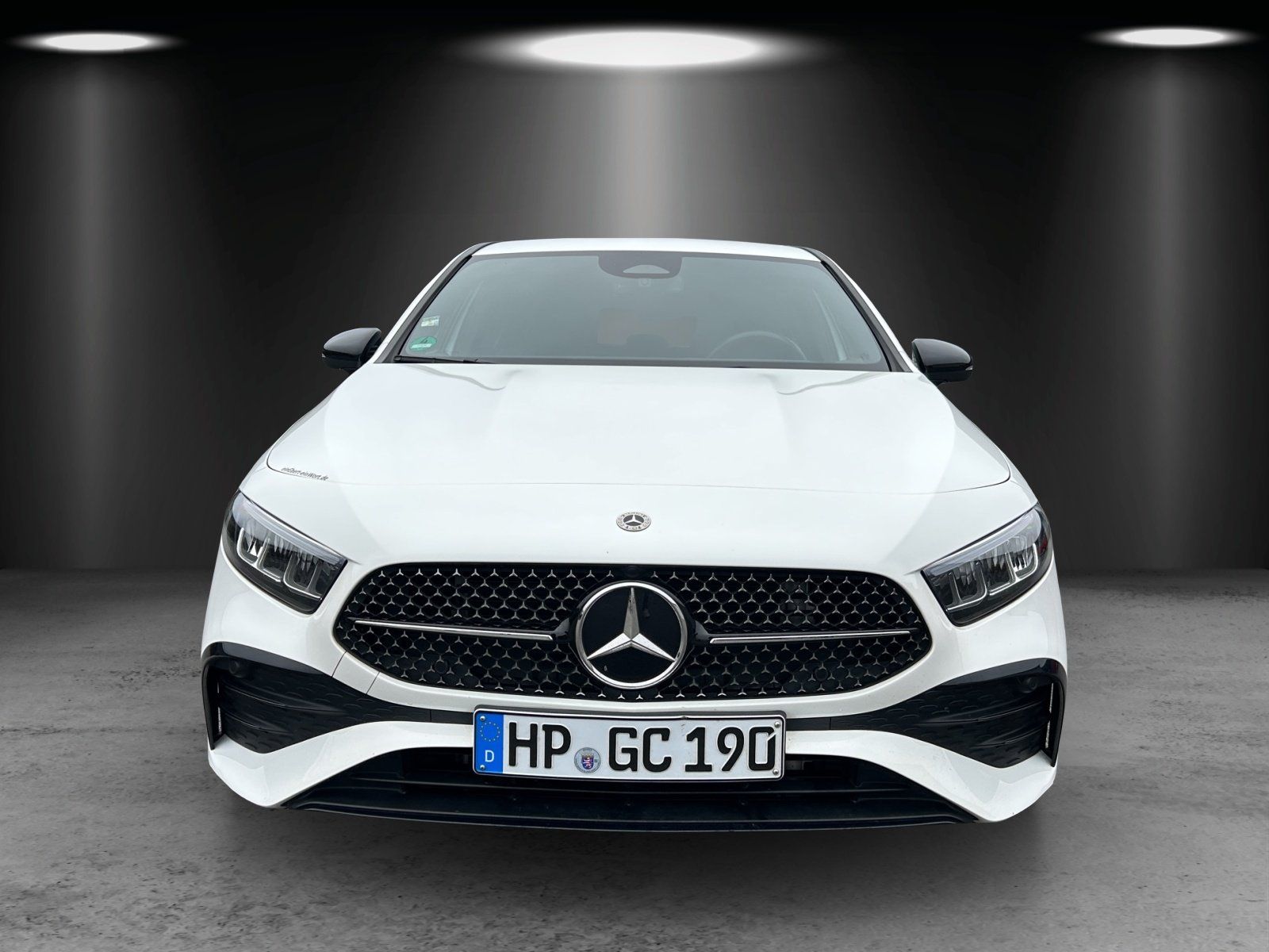 Fahrzeugabbildung Mercedes-Benz A 220 d+AMG KeyGO Totwinkel NIGHT
