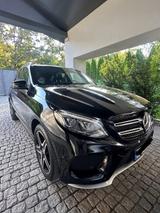 Mercedes-Benz GLE 450 AMG 4MATIC AMG - Mercedes-Benz GLE 450: Schwarz