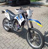 KTM 640 LC4 Enduro im Huqvarna Gewand - KTM ENDURO 640 LC4