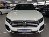 Volkswagen Touareg 3.0 TDI R-Line 4M IQ+MEM+KEY+VC+PARK - Volkswagen Touareg in Hamm