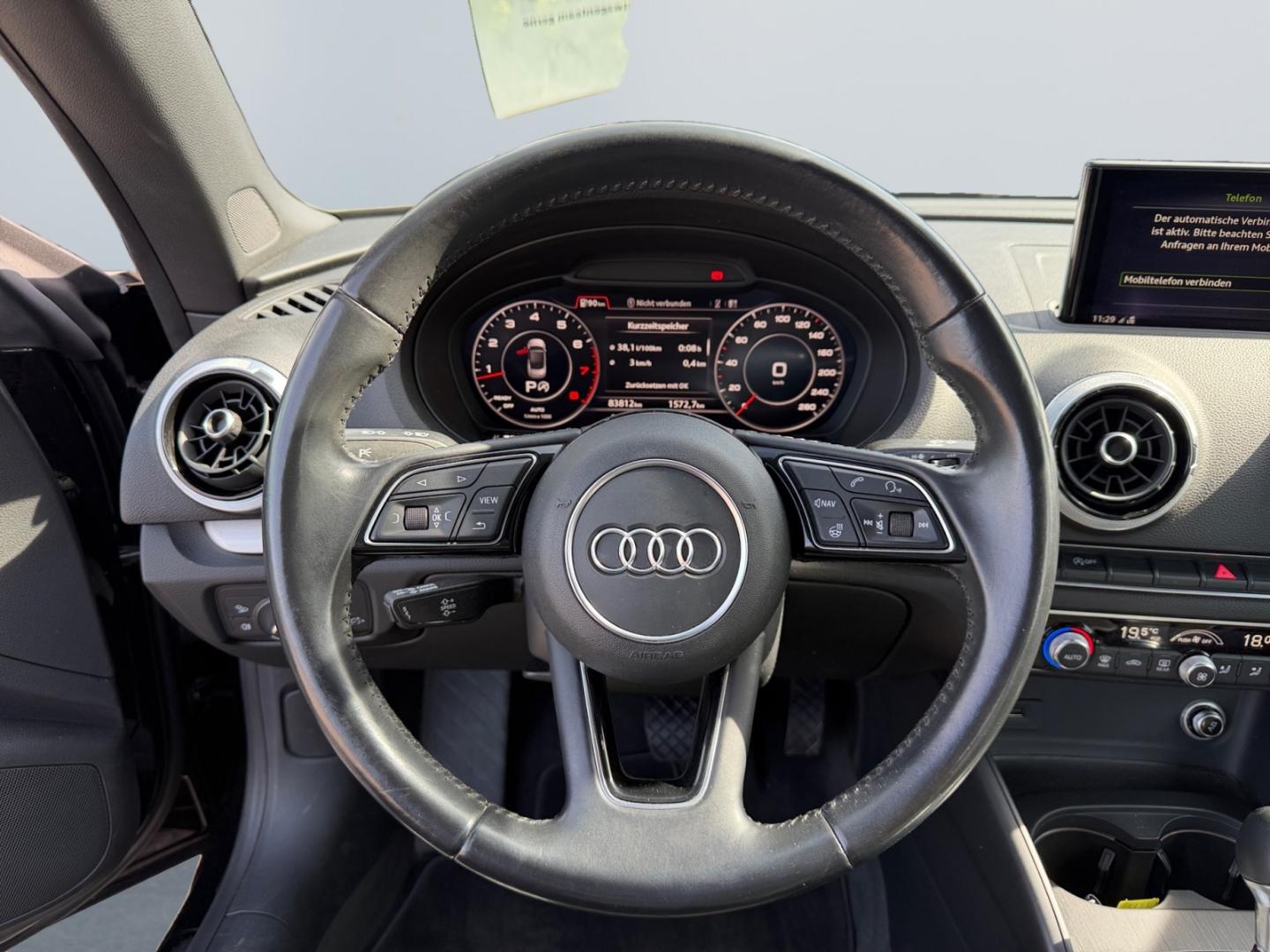Audi A3 Cabriolet 1.4 TFSI sport *Alcantara*SHZ*PDC*