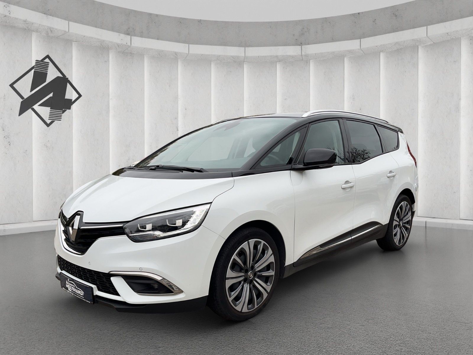 Fahrzeugabbildung Renault Grand Scenic TCE 140*7-Sitzer*Navi*