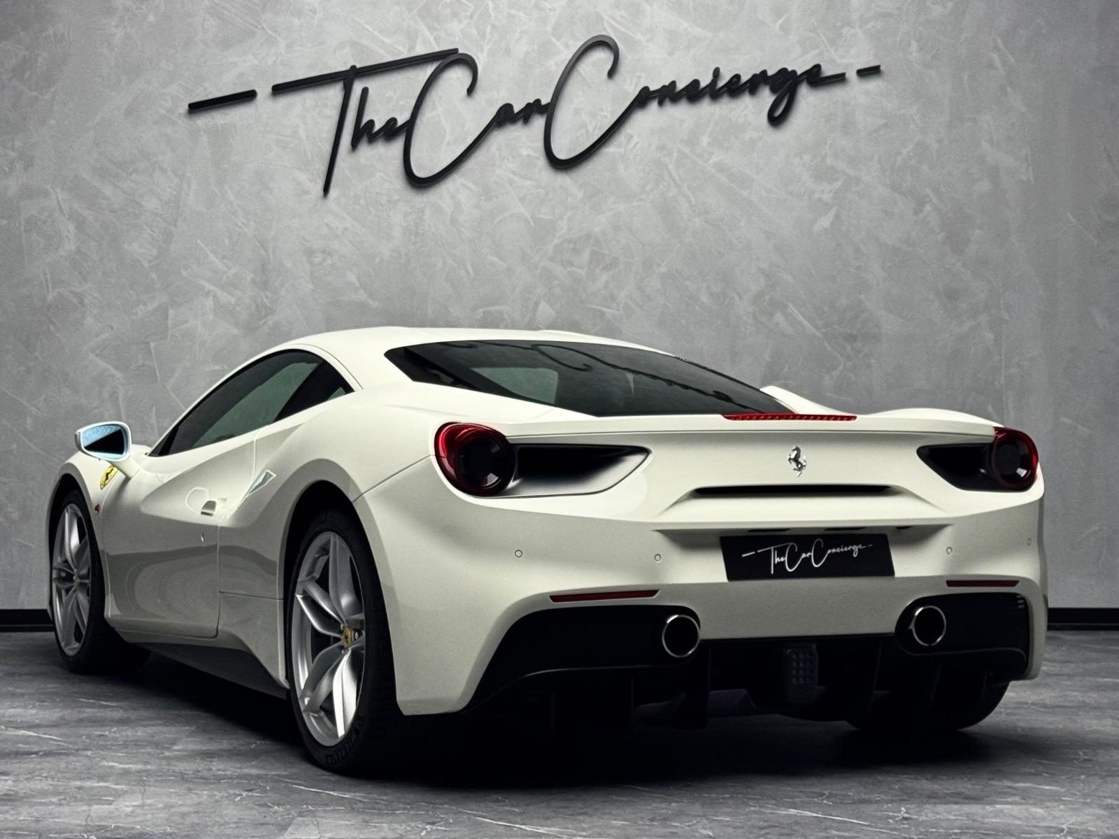 FERRARI 488 GTB CARBON RACING