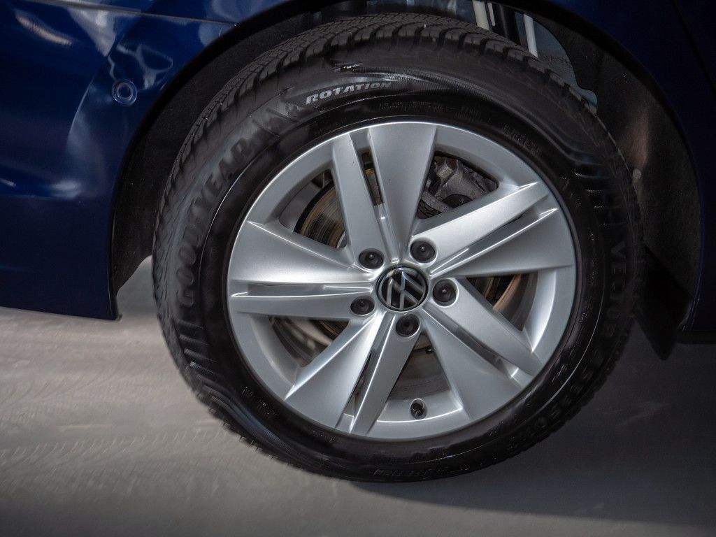 Volkswagen Golf - Bild 6
