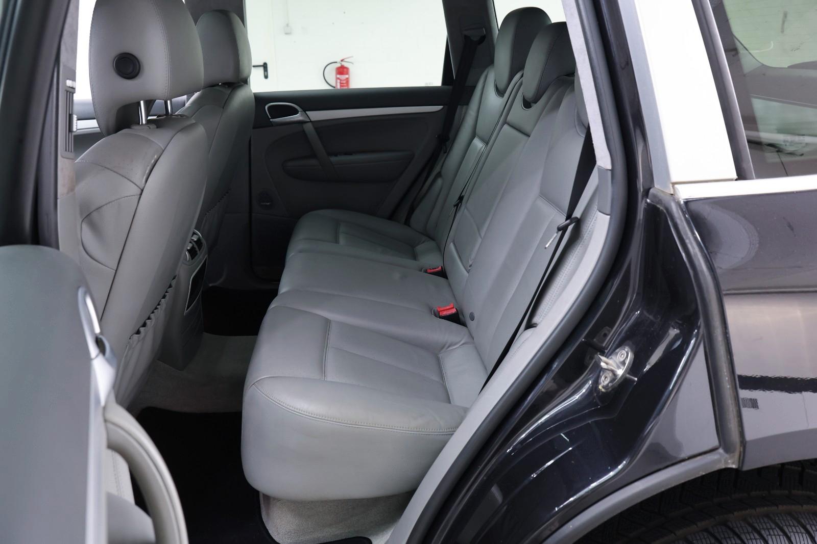 PORSCHE CAYENNE TURBO 4.5 V8 500CH - BVA - ATTELAGE - 135.600 KMS