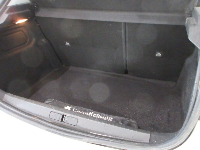 Fahrzeugabbildung Opel Corsa F Elegance 1.2T LED/NAVI/PDC/R´CAM/VIRTUAL