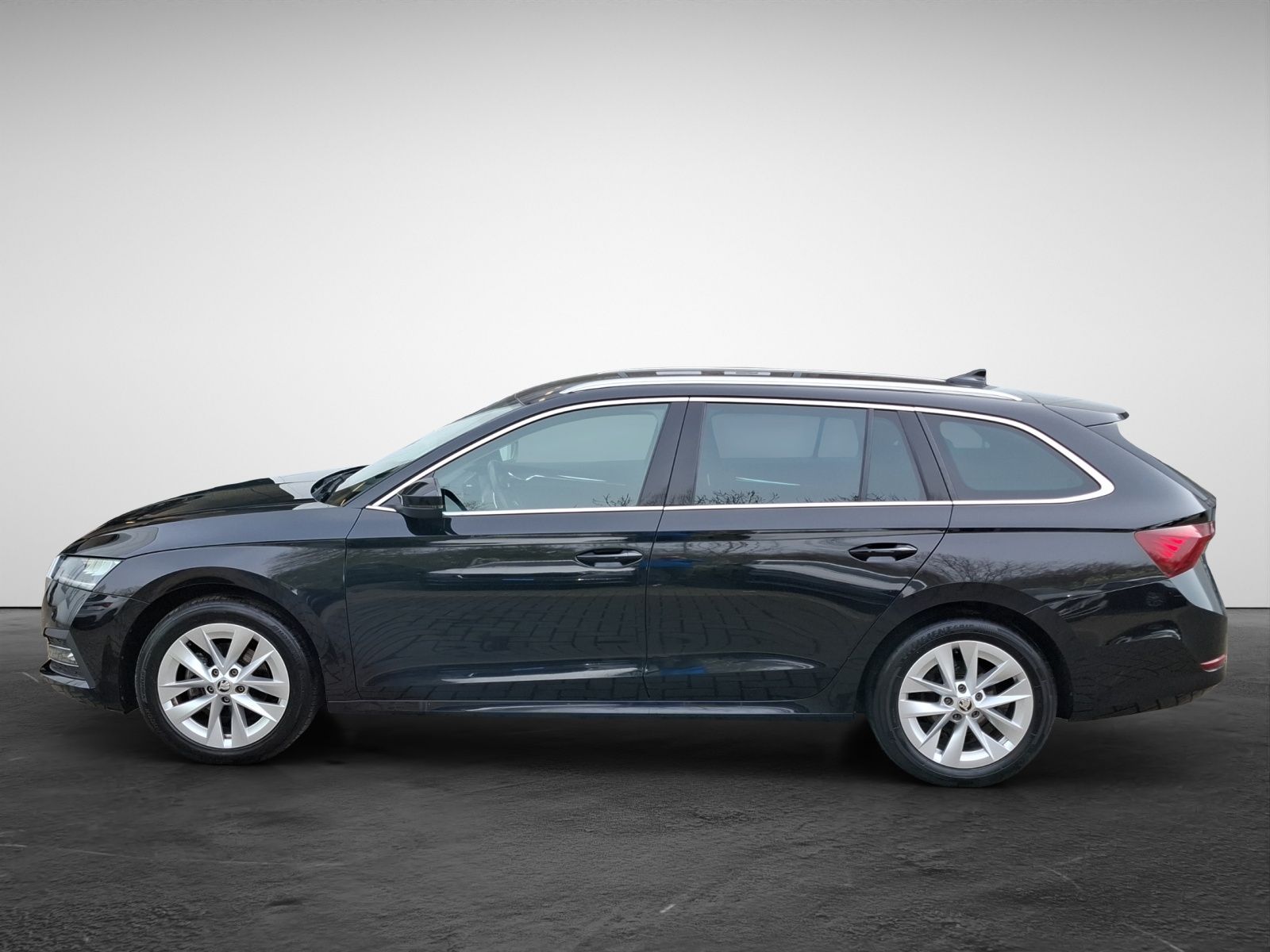 Skoda Octavia Combi 2.0 TDI DSG Style HeadUp Navi LED imagem 3