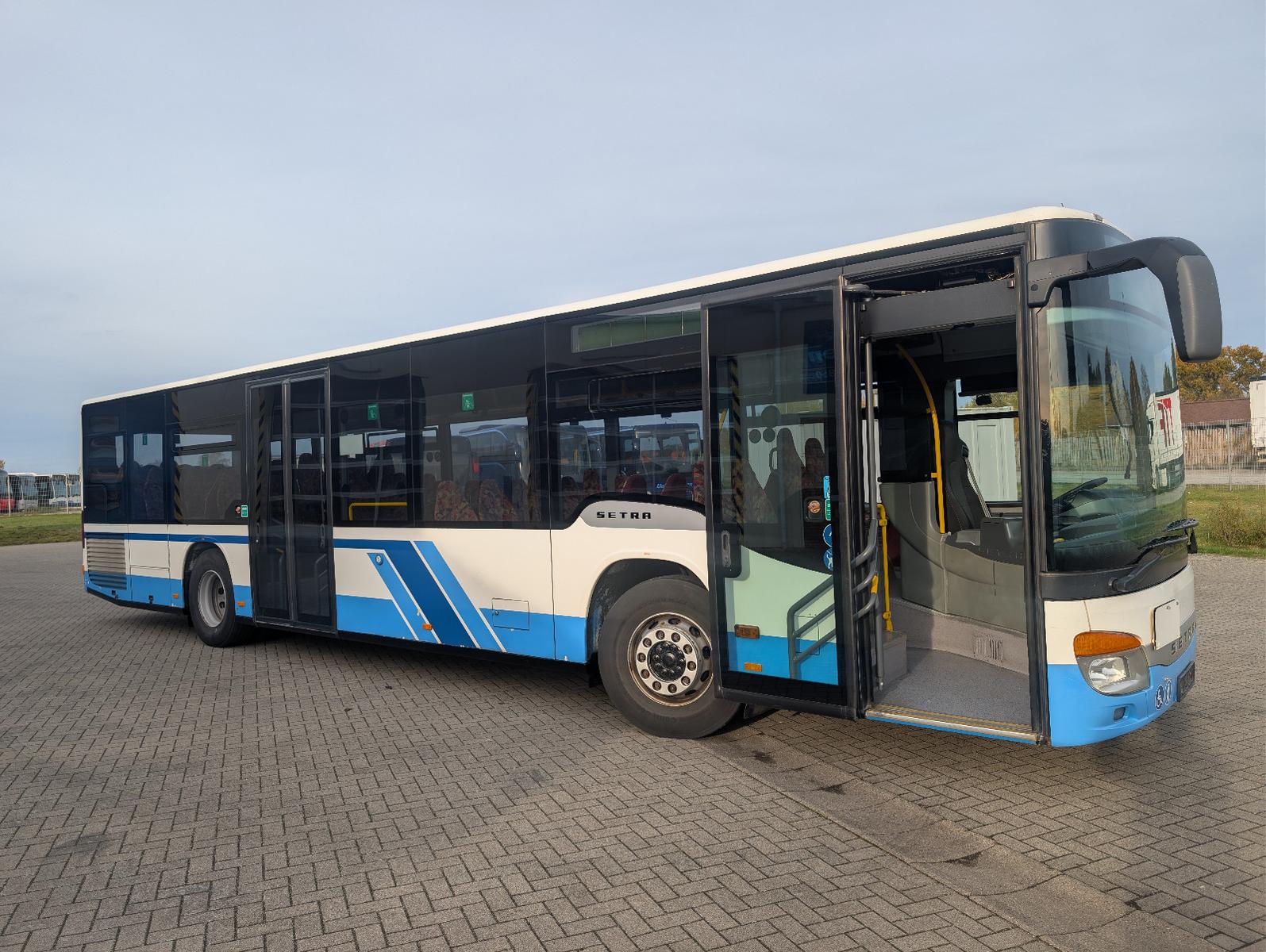 Setra 415 NF S *Zustamd top*