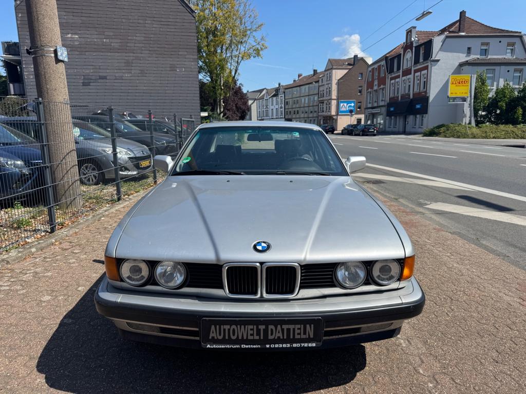 BMW 735