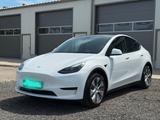Tesla Model Y Hinterradantrieb RWD LFP Batterie Wärmep - Tesla Model Y Gebrauchtwagen