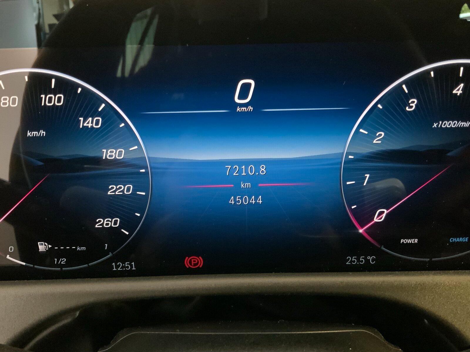 Mercedes-Benz E-Class T AVANTGARDE Pano 19" DISTRONIC Keyless, миниатюра 11