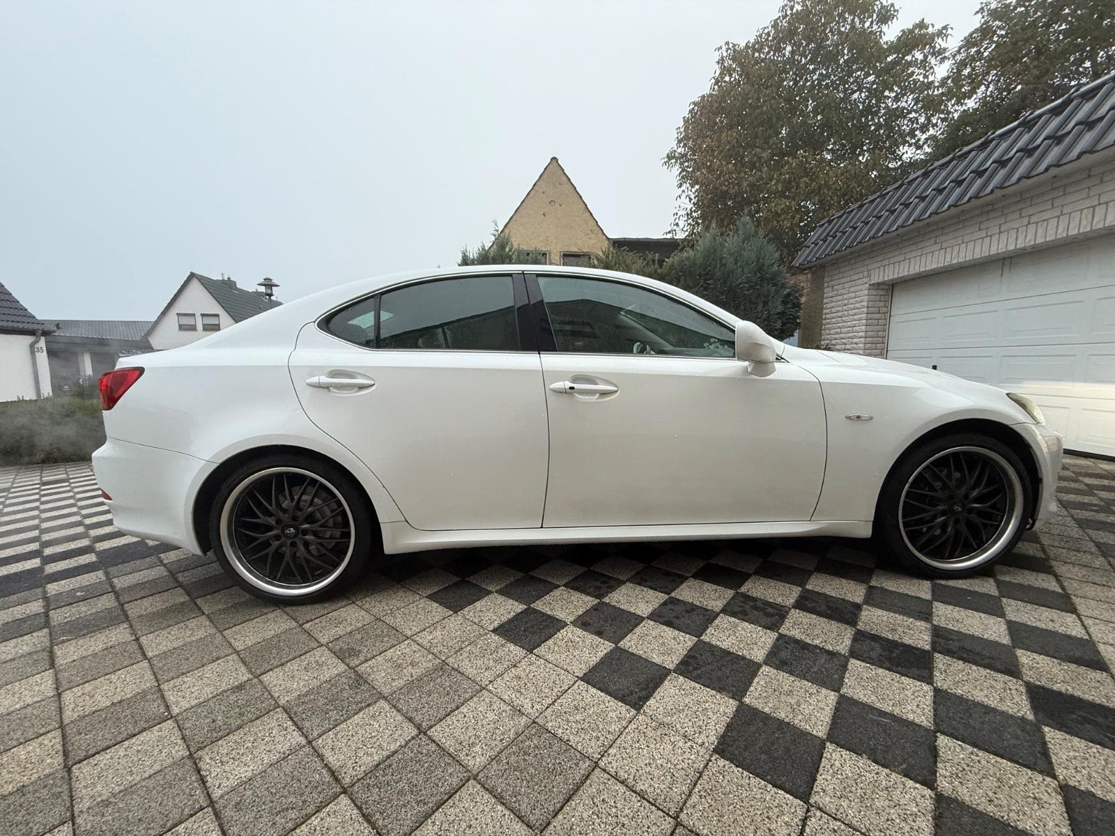 LEXUS IS 250 208CH | BVA | LEXUS IS 250 COMPLET | GPS | SIÈGES VENTILÉS