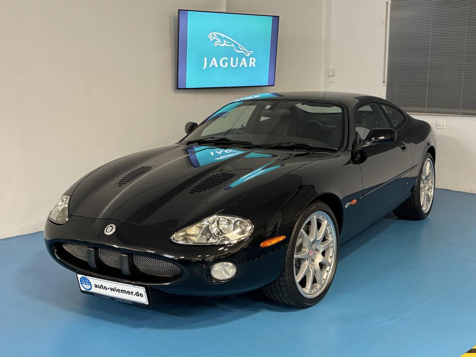 Jaguar XKR -R Coupe X100 limited RHD/Brembo/Recaro