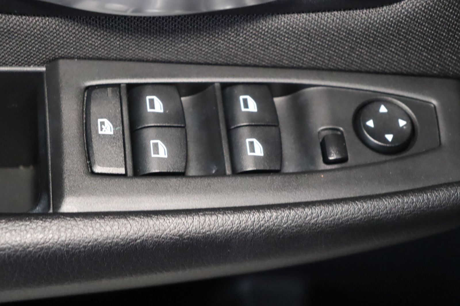 Fahrzeugabbildung BMW 225 xe i Performance Advantage Active Tourer