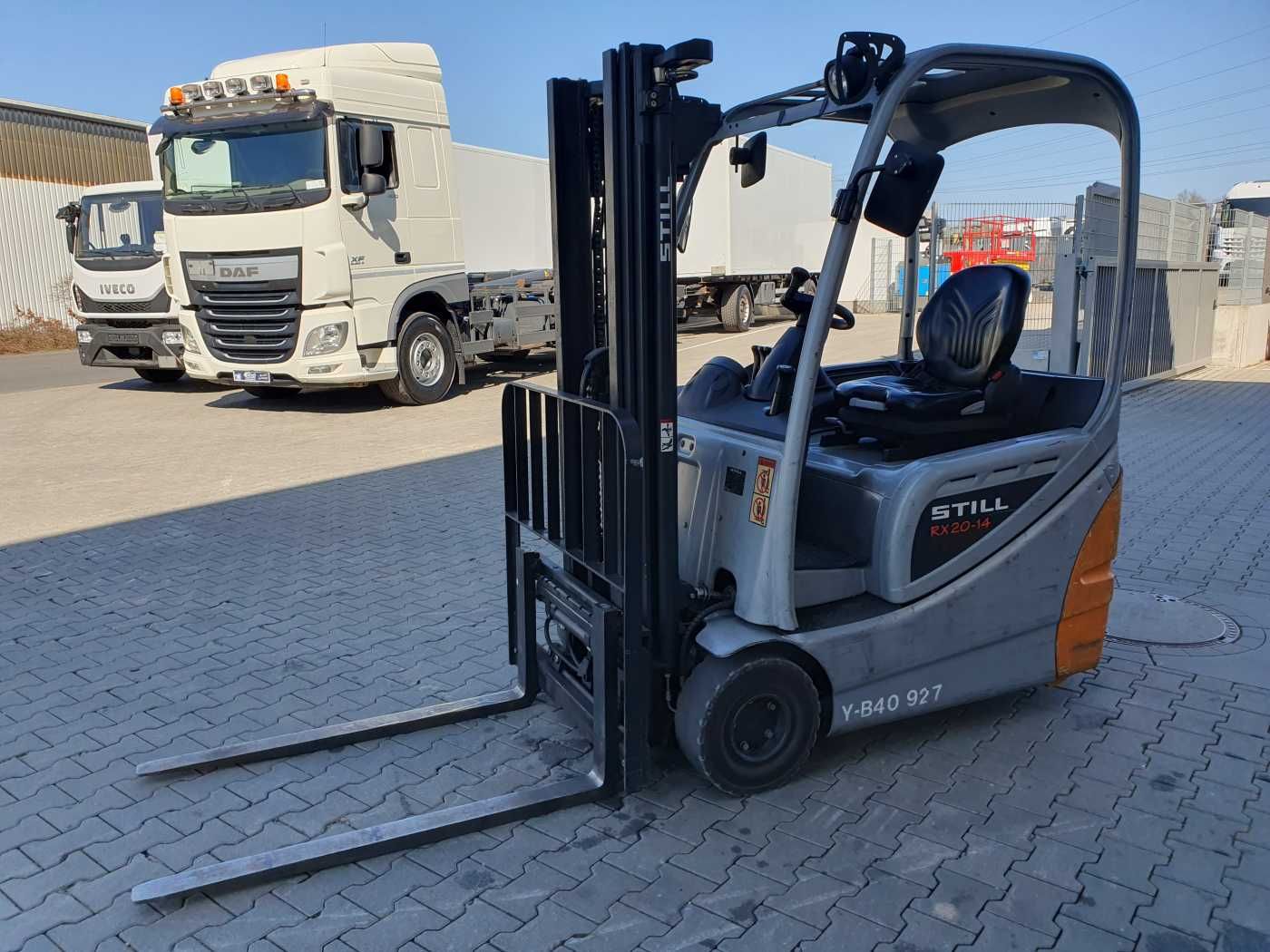 Fahrzeugabbildung Still RX20-14 / Triplex: 4.60m! / nur 1.907h! / SS