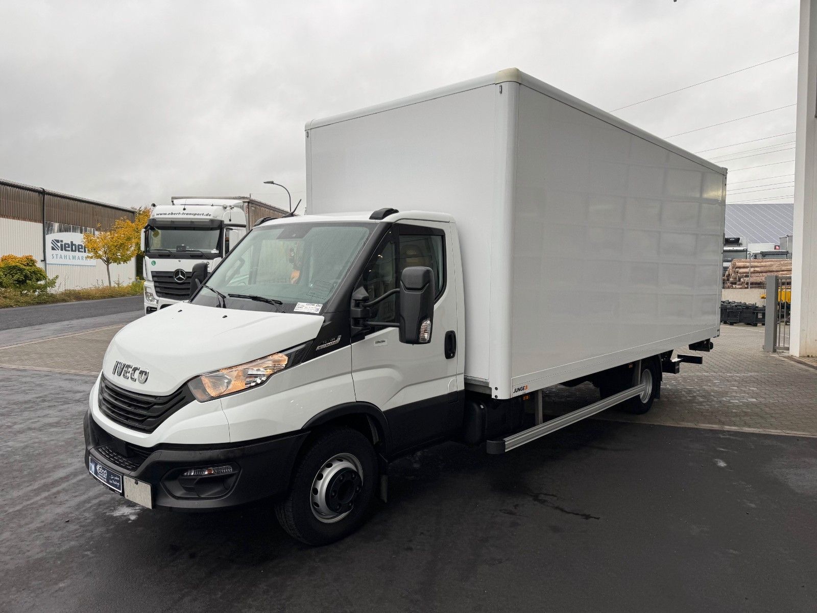 Fahrzeugabbildung Iveco Daily 70C18 A8 *Koffer*LBW*Automatik*
