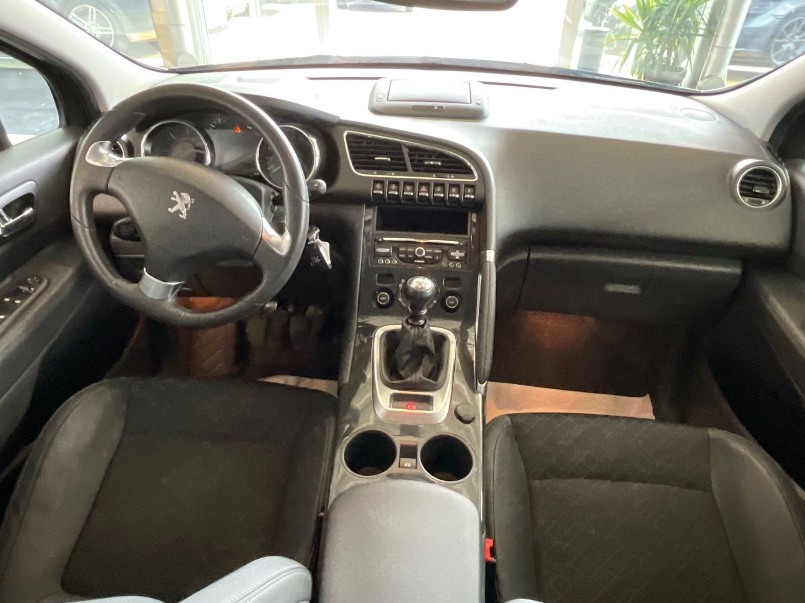 Fahrzeugabbildung Peugeot 3008 Allure*Head-Up Display
